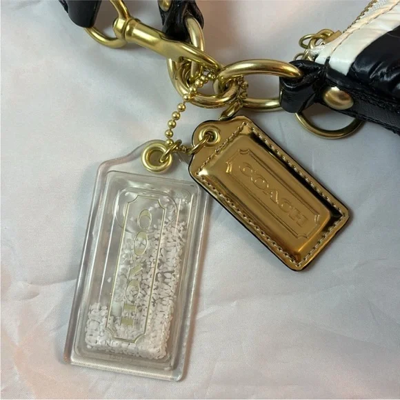 Coach Poppy Ski Bunny Black White Quilted Nylon Bag Purse Crossbody Vintage Y2K - Picture 8 of 12